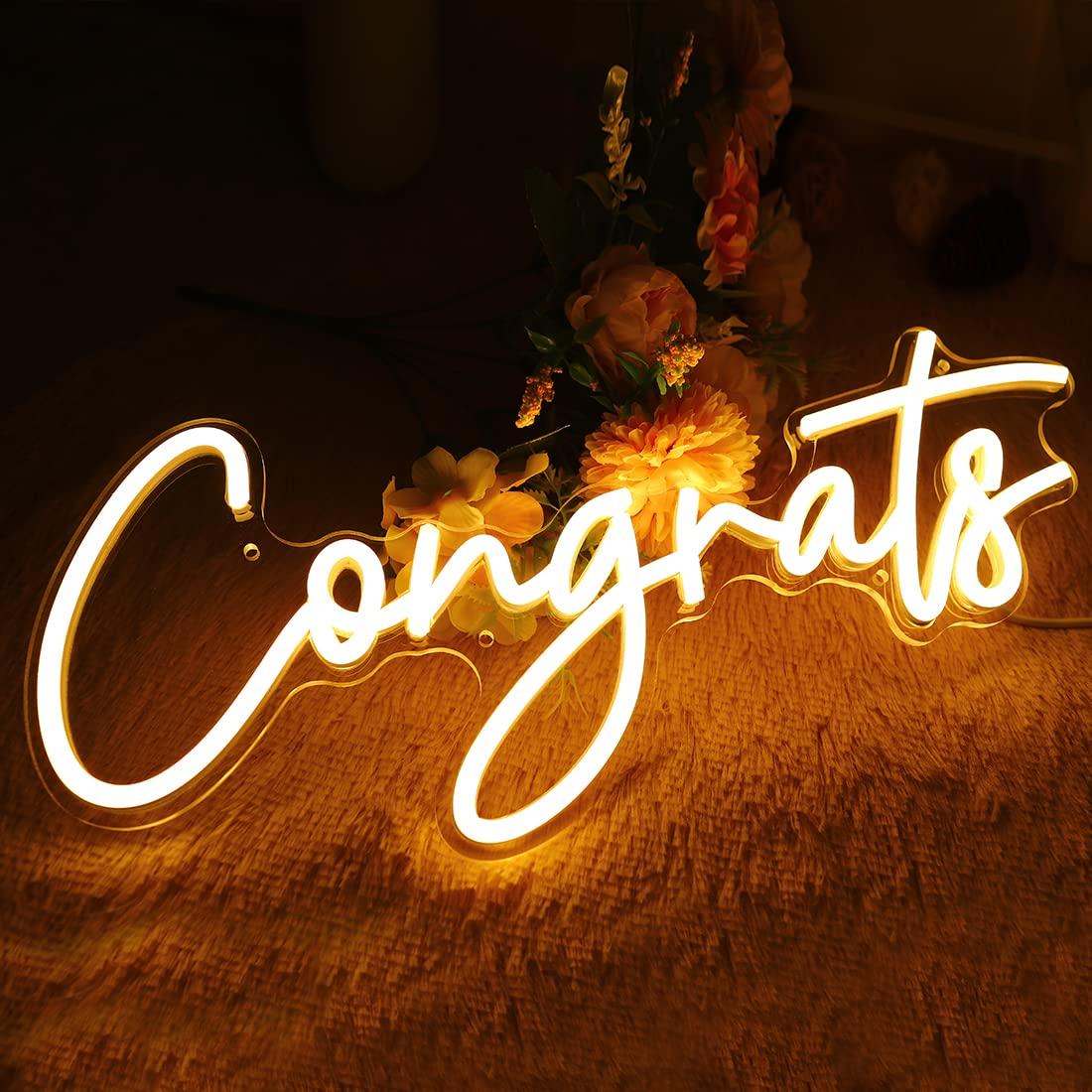 Insegna al Neon 'Congratulazio - Neon Sign Party recensione e prezzo